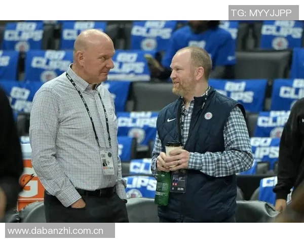 富保罗质疑里夫斯替补位置夸梅怒斥其经纪人应采取行动